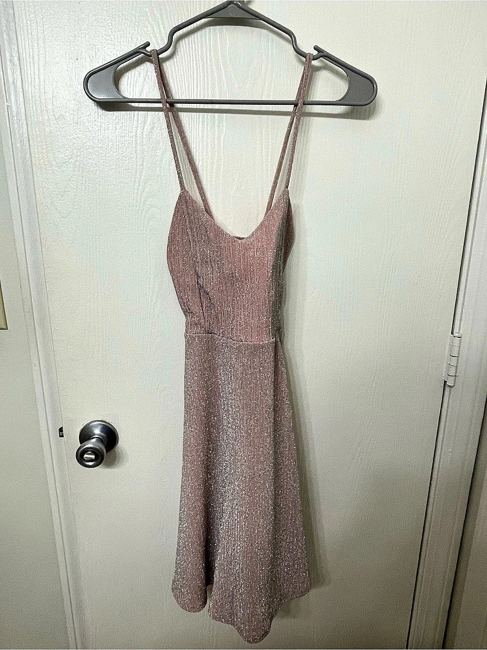 Charlotte Russe Sparkly Dress in Pink Size Small Like New